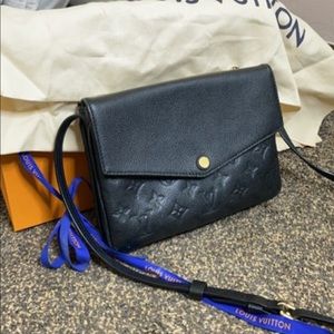 SOLD 7/27/2020 Louis Vuitton Twice in Nior